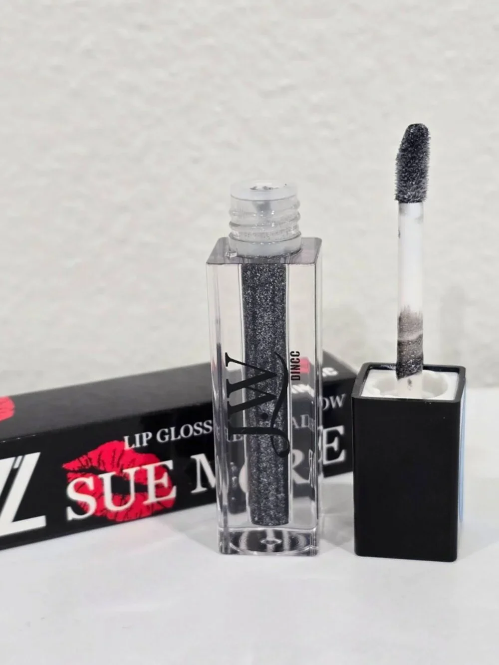 Sue More Lip Gloss & Eye Shadow Silver Shimmer Dual‑Use Long‑Wear Formula NWT